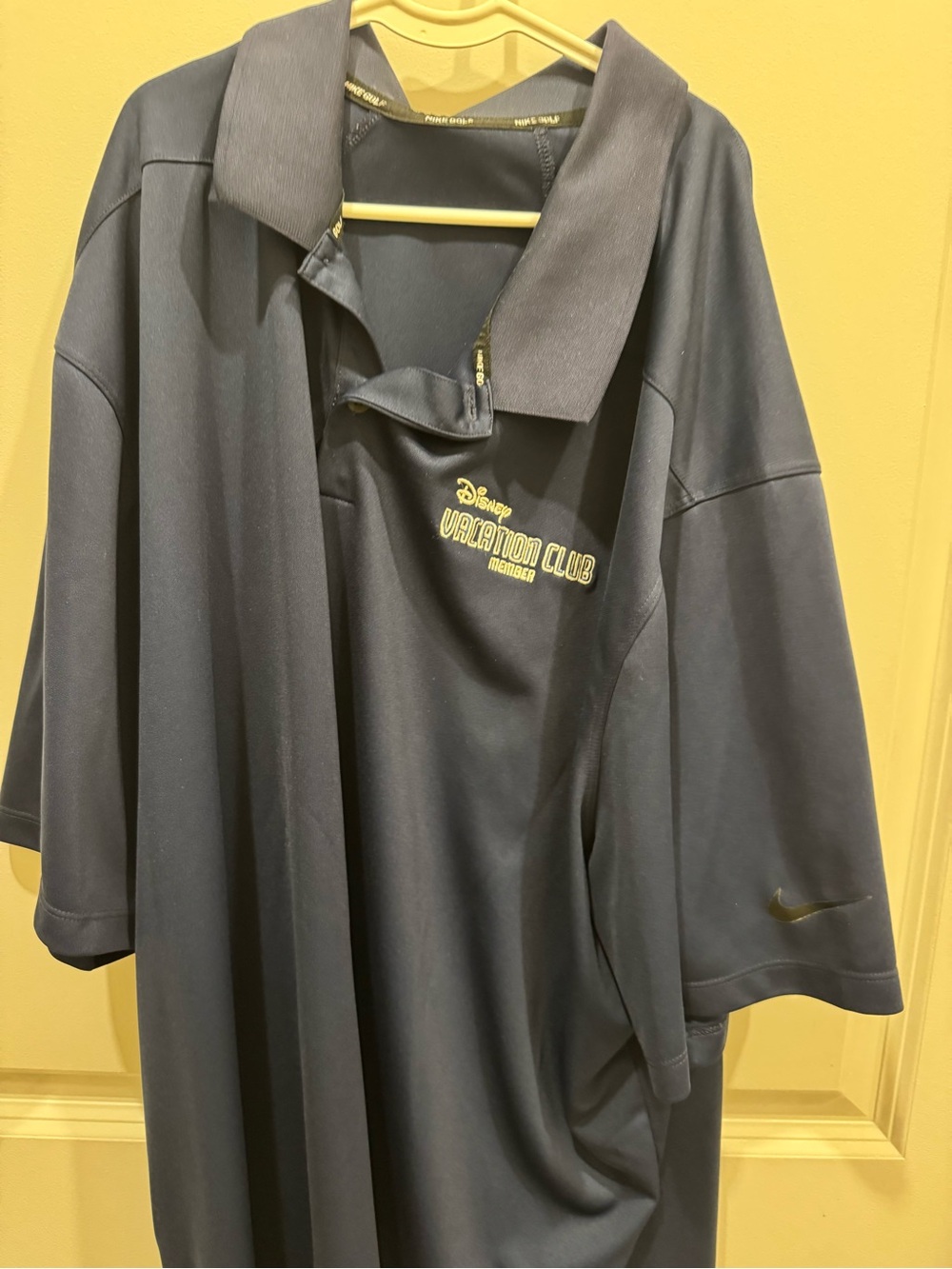Disney vacation club Nike Men's Navy Blue Polo Shirt